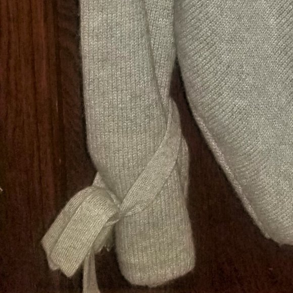 Anthropologie🌼3-Ply Cashmere Heather Gray Sweater/Sleeve Poncho - S - Picture 2 of 3